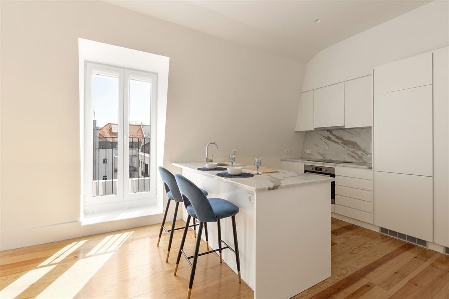 Santos 4A, a two-bedroom apartment in Santos, Lisbon — dining area